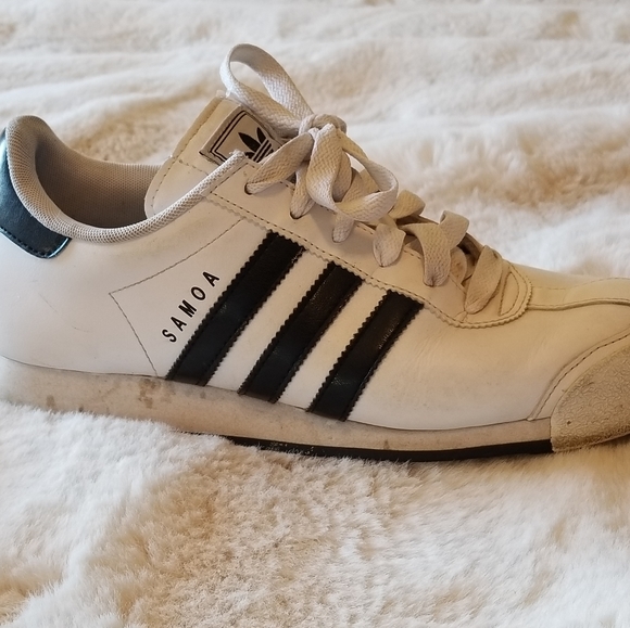 Adidas shoes - Picture 4 of 11